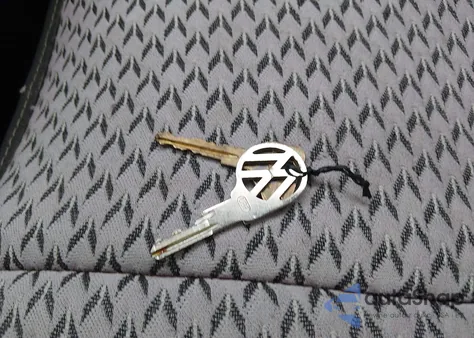 1974 Volkswagen Super Beetle из США, поврежденный, VIN 1342460413